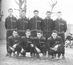 La squadra campione 1958. Da sinistra: Forghieri, Braglia, Gasparini, Crovetti, Buffagni, Rigoni, Vaccari, Bonacini, Governatori. Clicca per ingrandire