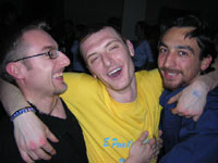 Emi-Manu-Sandro degree party - 02/04/004 - Clicca per ingrandire