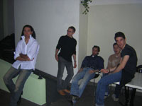 Emi-Manu-Sandro degree party - 02/04/004 - Clicca per ingrandire