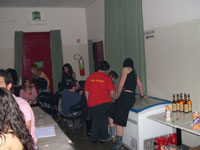 Emi-Manu-Sandro degree party - 02/04/004 - Clicca per ingrandire